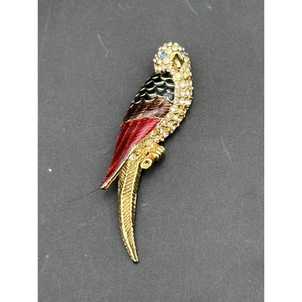 Vintage signed Giorgio gold tone enamel & clear crystal‎ parrot brooch